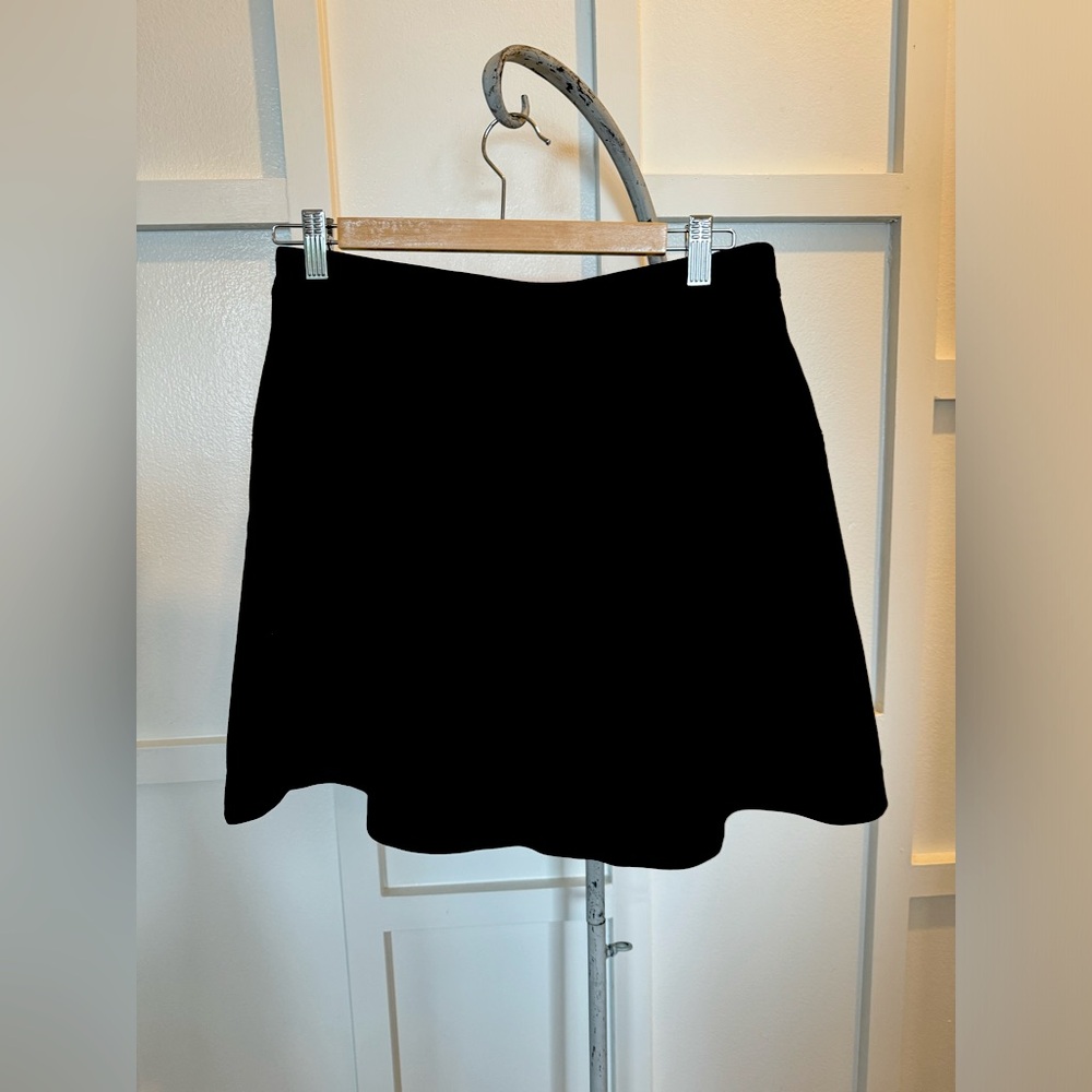 GAP Black Side Zip Skirt Sz. 6